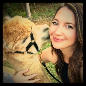 Meet your Posher, Jenn